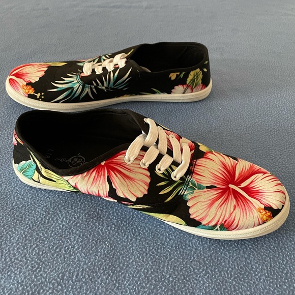 Floral print sneakers - Picture 4 of 8